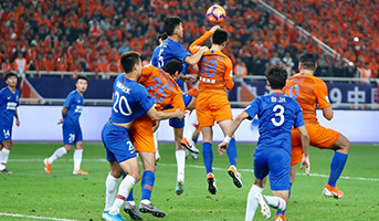 2019足协杯决赛首回合：山东鲁能1-0上海申花
